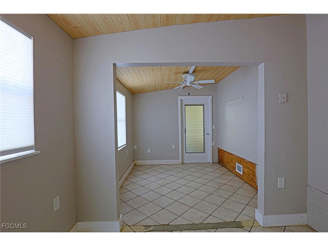 2012 S Olga Drive #38 Fort Myers FL 33905 2026004210 image20