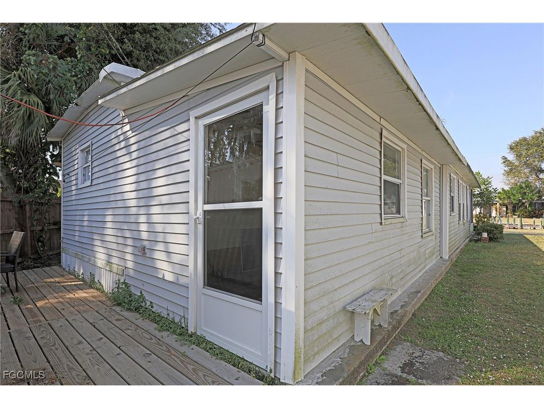 2012 S Olga Drive #38 Fort Myers FL 33905 2026004210 image26