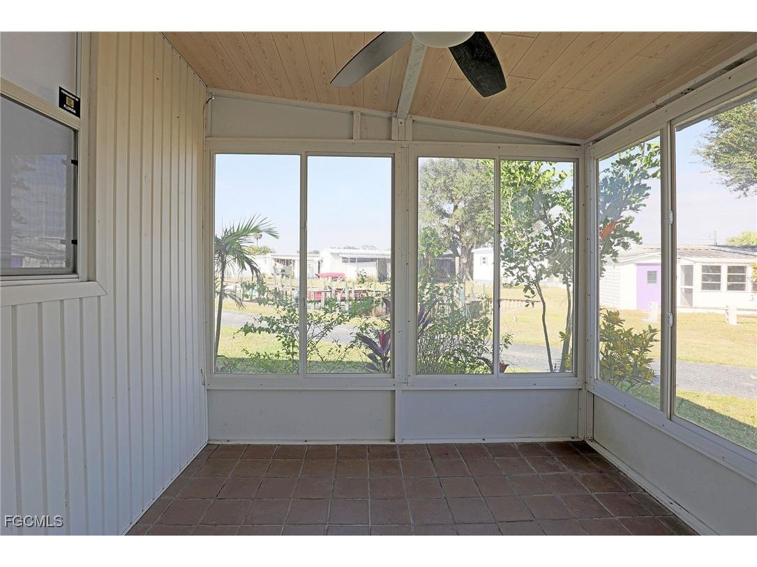 2012 S Olga Drive #38 Fort Myers FL 33905 2026004210 image6