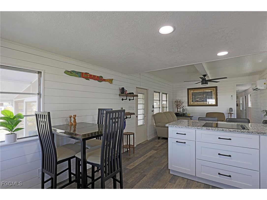 2012 S Olga Drive #40 Fort Myers FL 33905 2025024311 image10