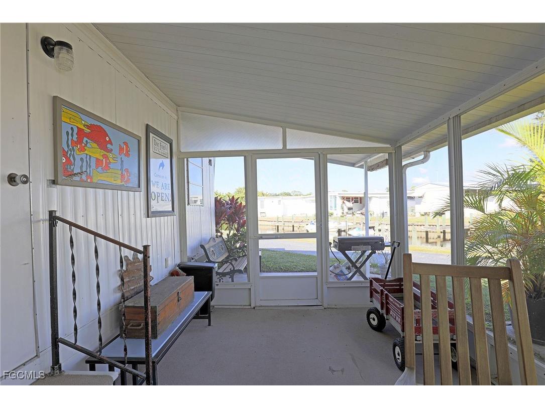 2012 S Olga Drive #40 Fort Myers FL 33905 2025024311 image6