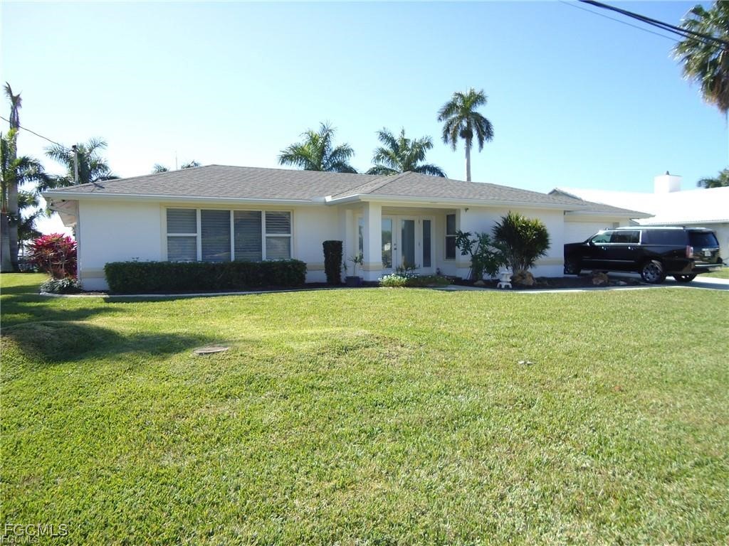2012 SE 47th Street Cape Coral FL 33904 2026002773 image1