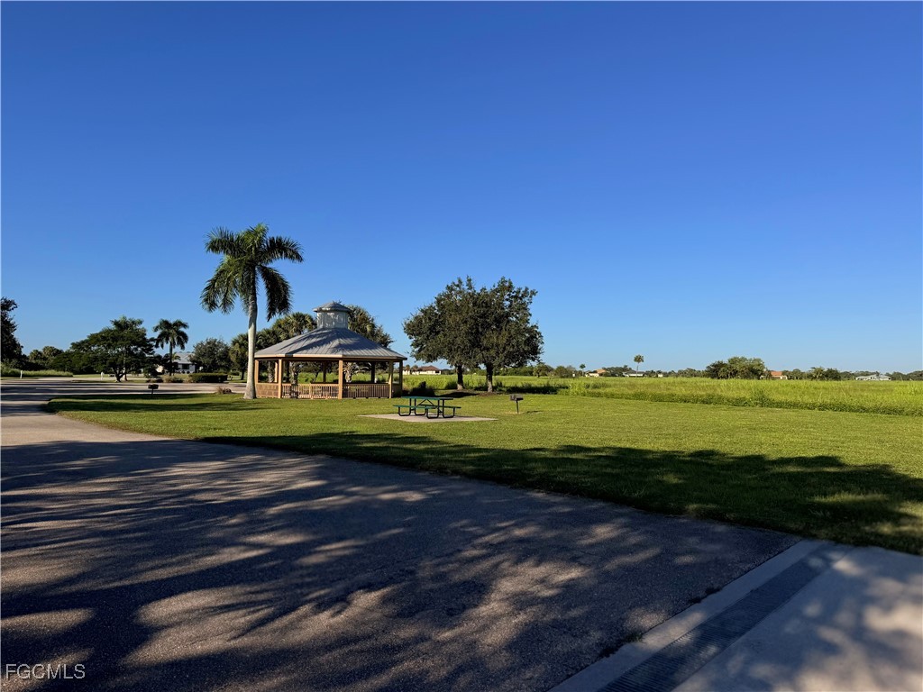 2012 Silk Bay Boulevard Alva FL 33920 2025015656 image7