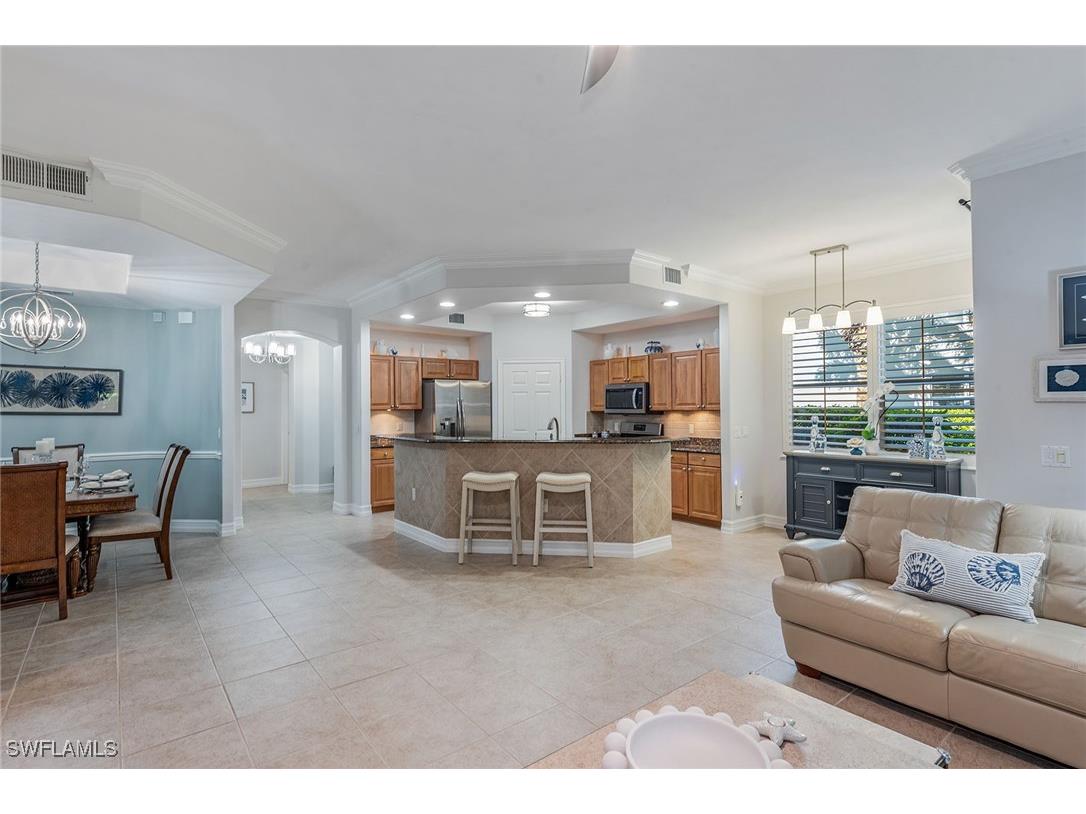 2012 Tarpon Bay Drive N #101 Naples FL 34119 226004231 image4