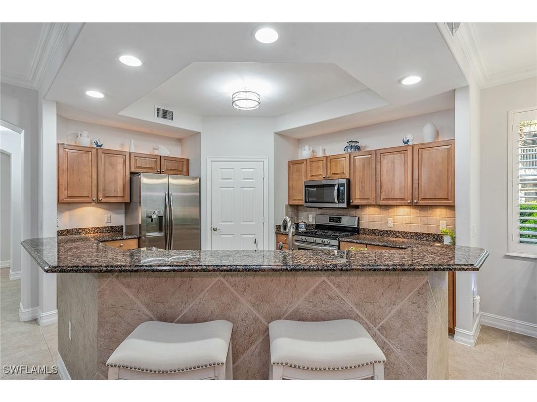 2012 Tarpon Bay Drive N #101 Naples FL 34119 226004231 image5