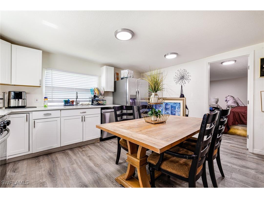 2012 Wright Street Fort Myers FL 33916 225082666 image2