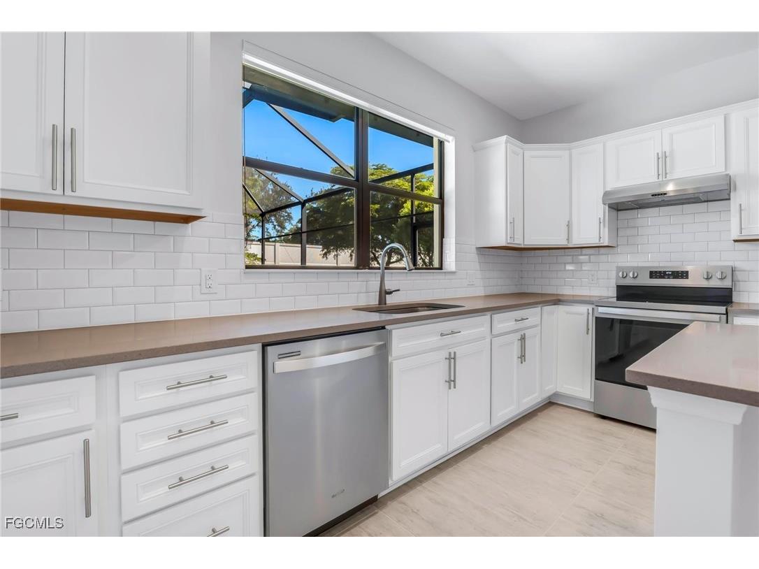 20122 Corkscrew Shores Boulevard Estero FL 33928 2025012922 image14