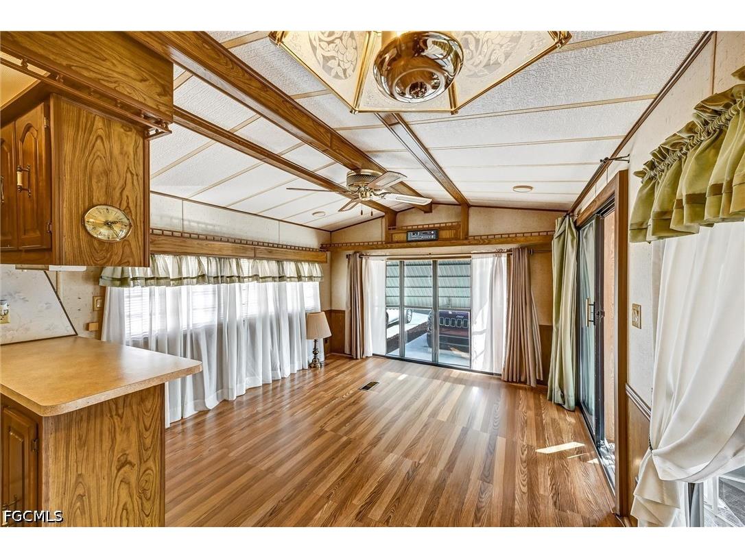 20124 Plum Tree Lane Estero FL 33928 2026013536 image10