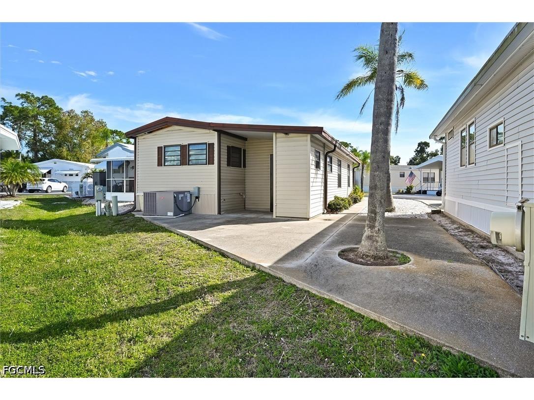20124 Plum Tree Lane Estero FL 33928 2026013536 image22