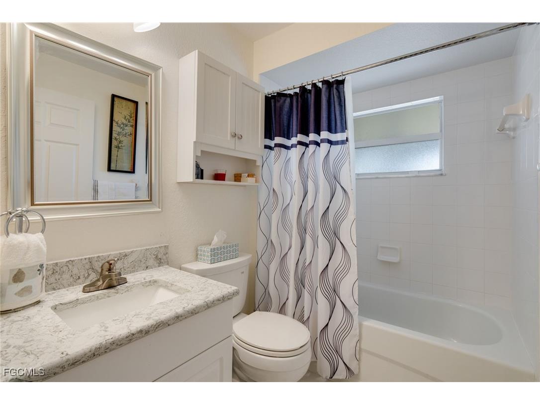 2013 NE 25th Street Cape Coral FL 33909 2025024842 image13