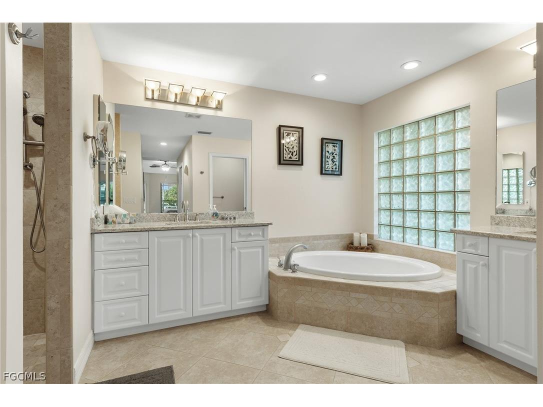 2013 SW 31st Terrace Cape Coral FL 33914 2026008738 image21