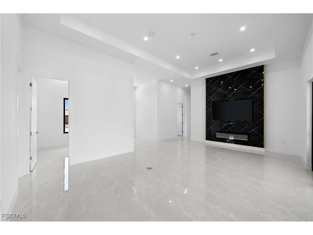 2013 SW 37th Terrace Cape Coral FL 33914 2025024377 image12