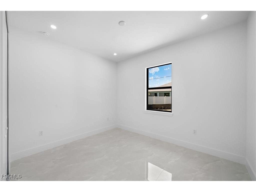 2013 SW 37th Terrace Cape Coral FL 33914 2025024377 image20