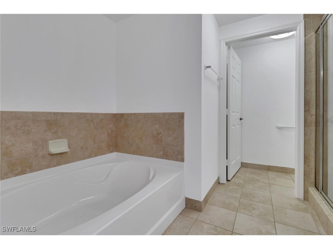 20131 Estero Gardens Circle #205 Estero FL 33928 225071356 image15