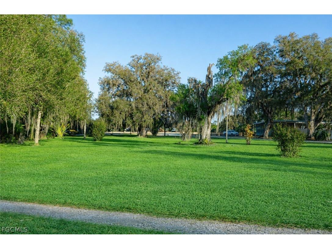 2014 Fort Denaud Road Labelle FL 33935 2026009132 image5