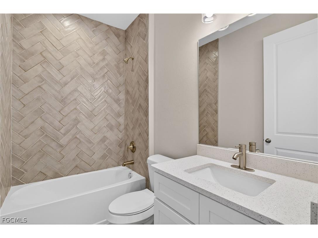 2014 NW 21st Avenue Cape Coral FL 33993 2026007215 image23