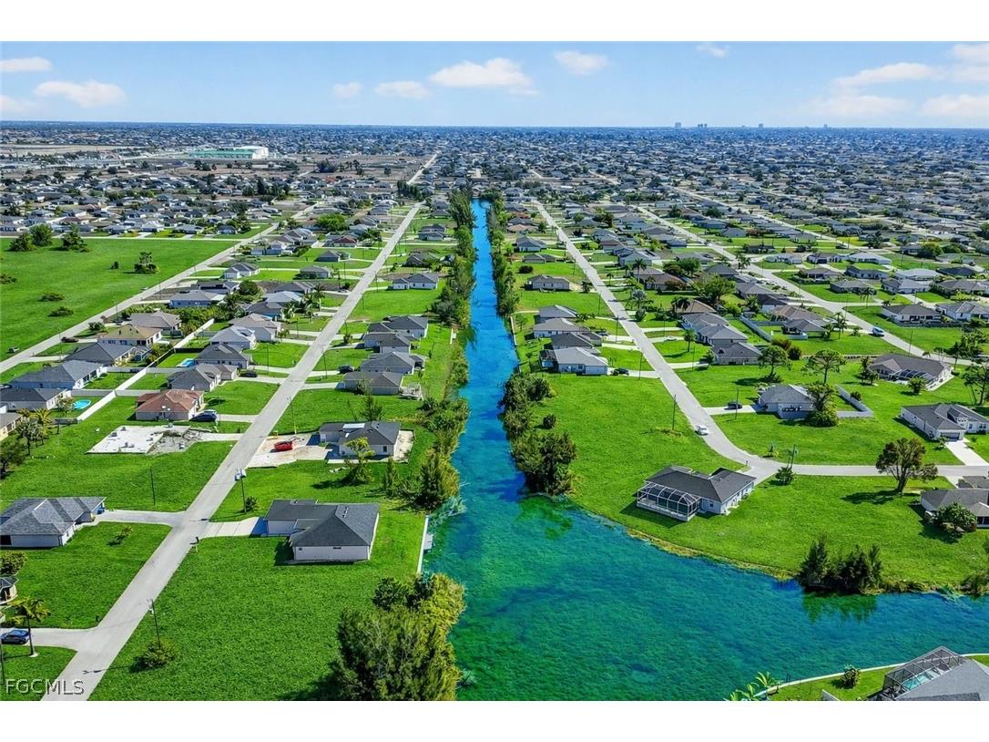 2014 NW 21st Avenue Cape Coral FL 33993 2026007215 image40