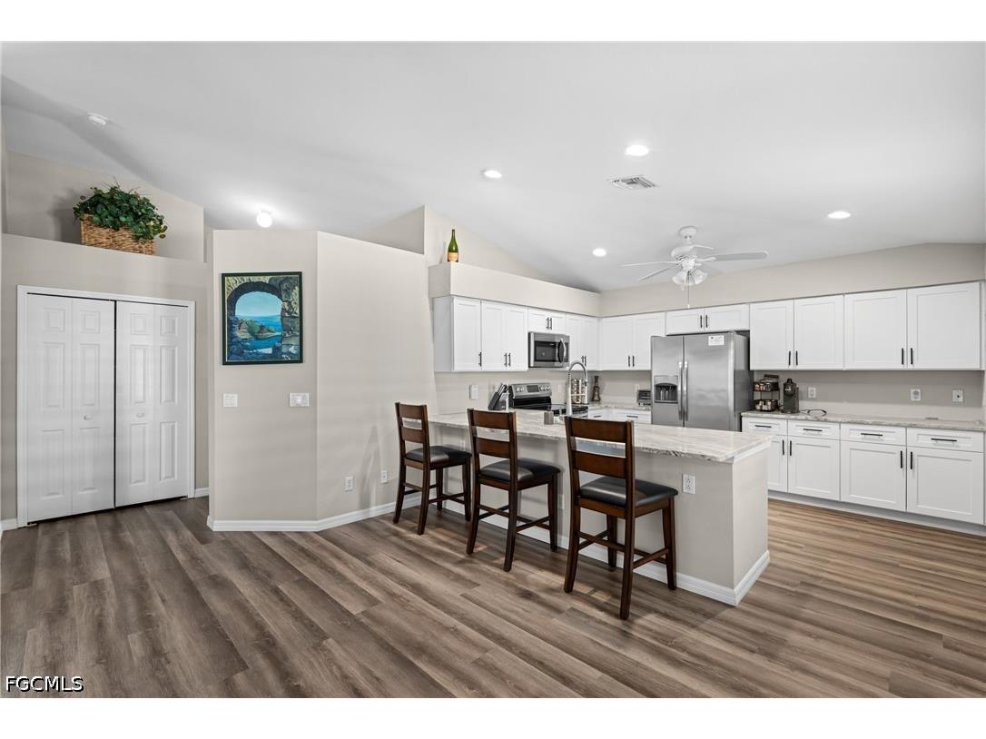 2014 NW 25th Place Cape Coral FL 33993 2026029068 image3