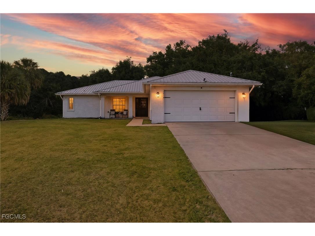 2014 Odessa Circle Labelle FL 33935 2025021815 image1