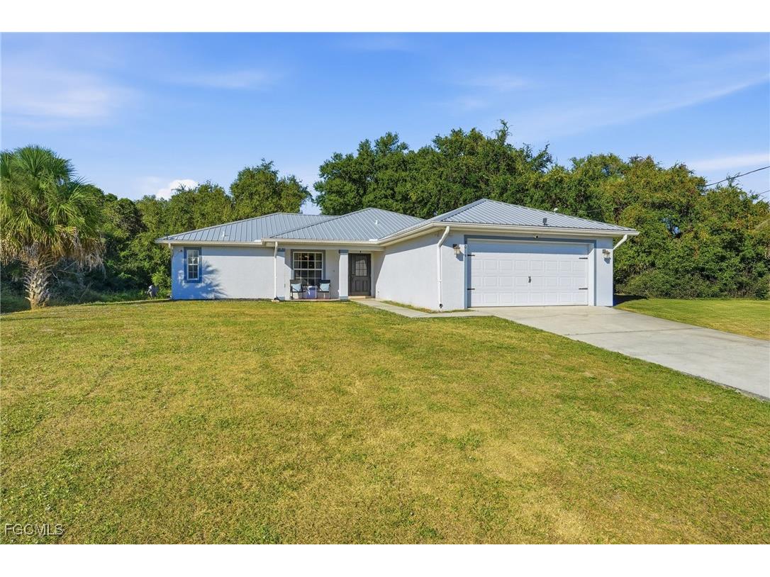 2014 Odessa Circle Labelle FL 33935 2025021815 image2