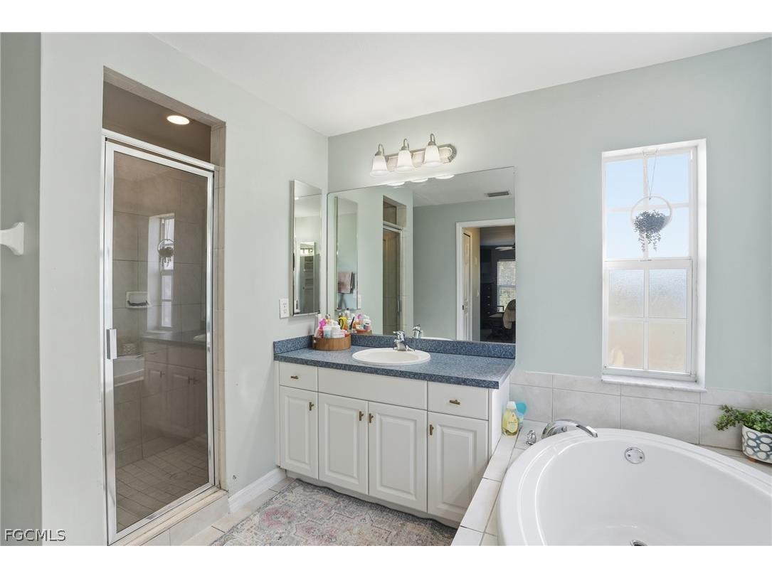 2014 Odessa Circle Labelle FL 33935 2026007281 image21