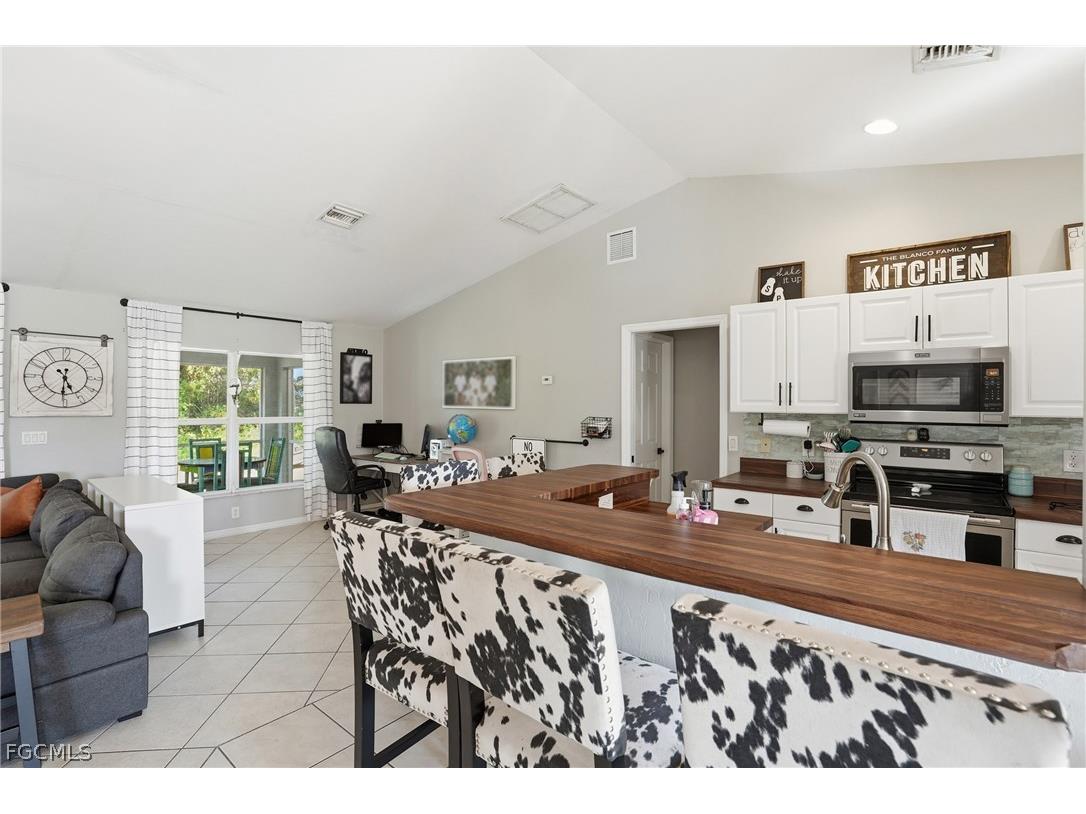 2014 Odessa Circle Labelle FL 33935 2026007281 image9