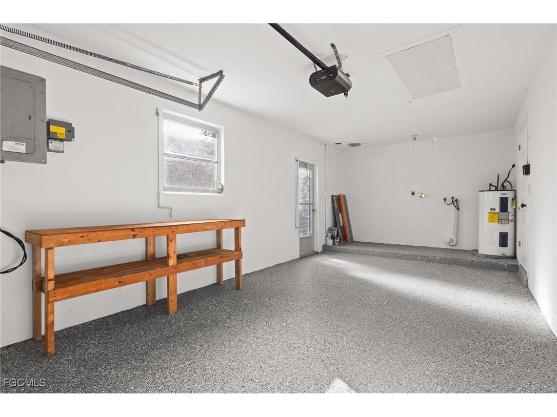 2014 SE 12th Terrace Cape Coral FL 33990 2025014338 image35