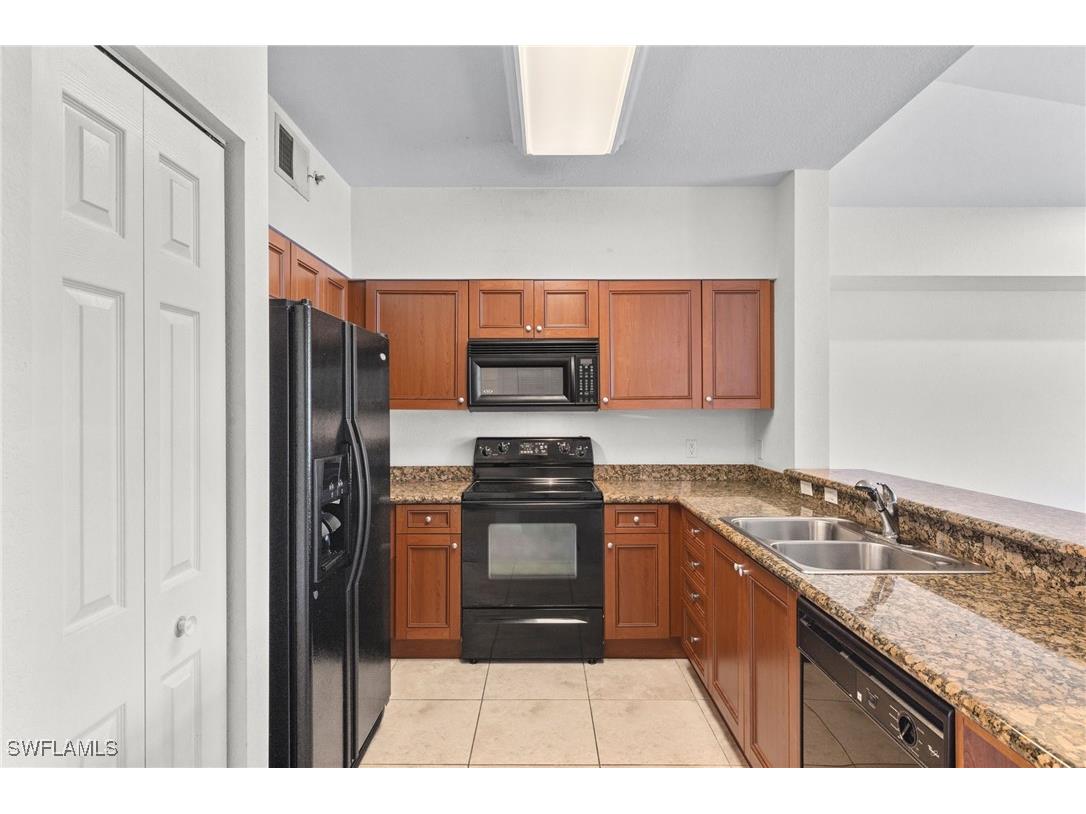 20140 Estero Gardens Circle #206 Estero FL 33928 225062031 image10