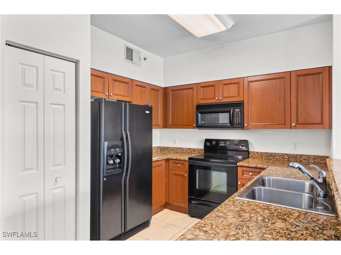 20140 Estero Gardens Circle #206 Estero FL 33928 225062031 image11