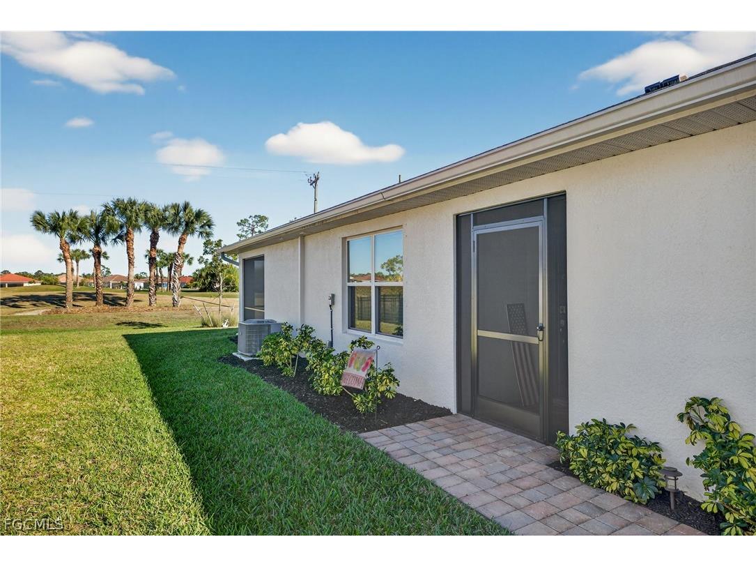 20144 Camino Torcido Loop North Fort Myers FL 33917 2026010083 image26