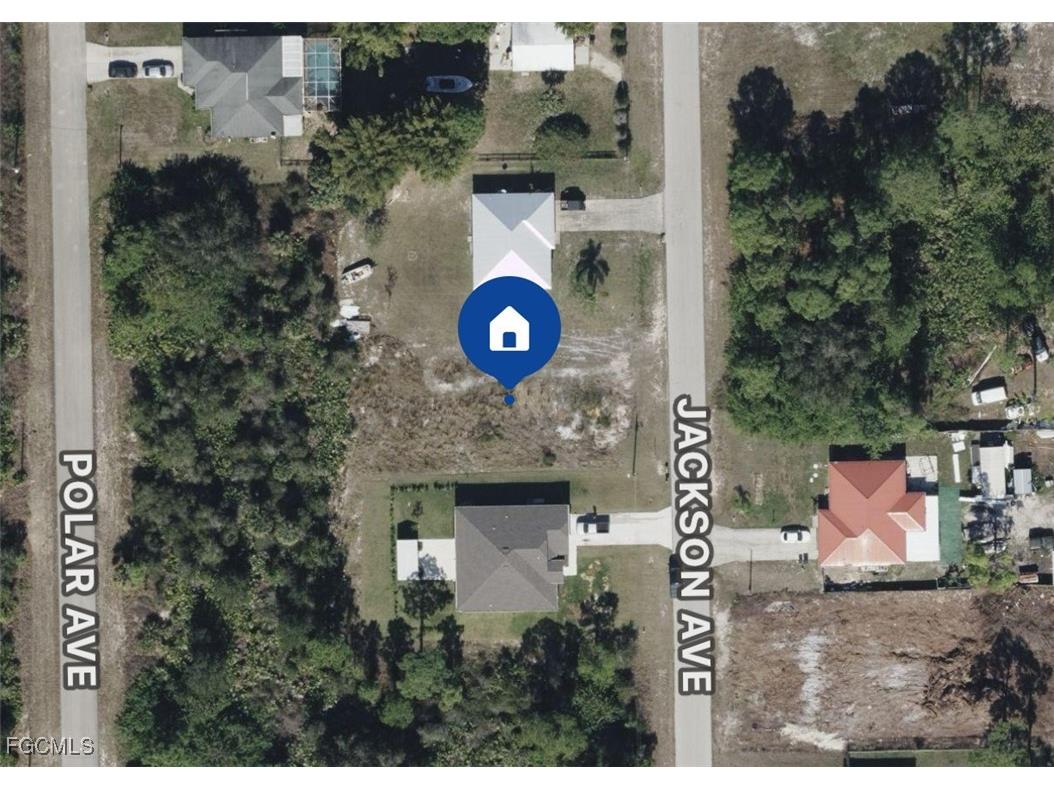 2015 Jackson Avenue Alva FL 33920 2025004054 image2