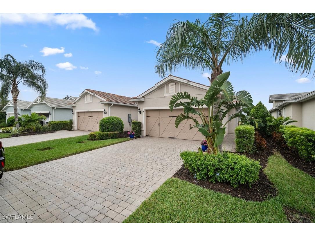 20150 Torch Key Way Estero FL 33928 225083311 image2