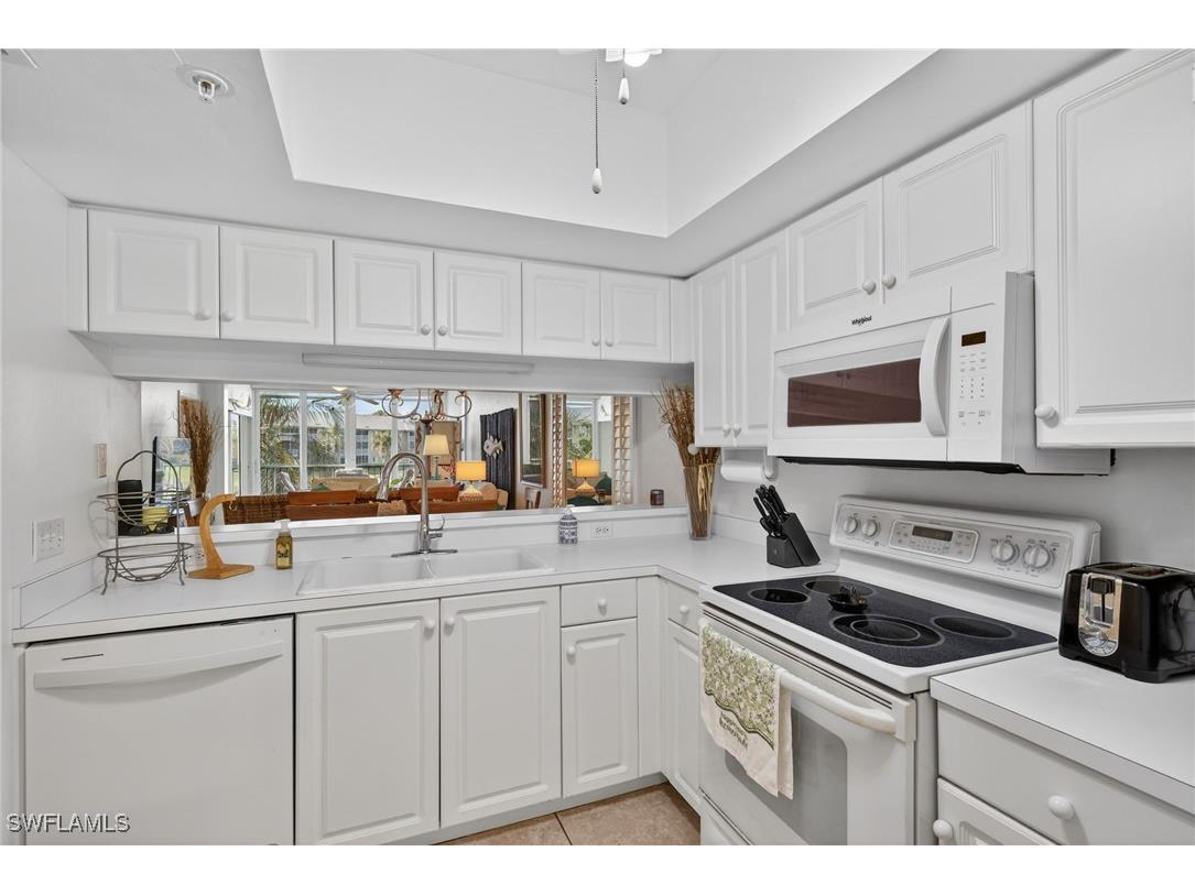 20151 Ian Court #201 Estero FL 33928 226000957 image4