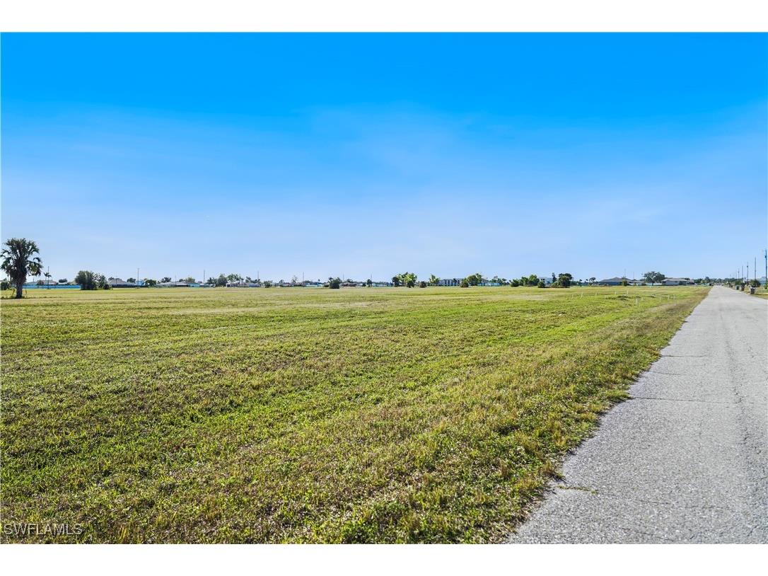 2016 NE 17th Terrace Cape Coral FL 33909 225007898 image2