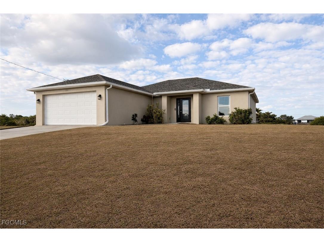 2016 NE 6th Avenue Cape Coral FL 33909 2026003942 image1