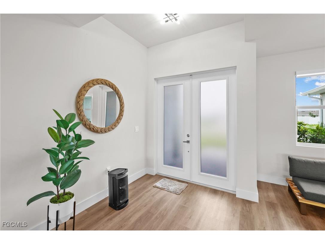 2016 NW 1st Avenue Cape Coral FL 33993 2025011194 image2