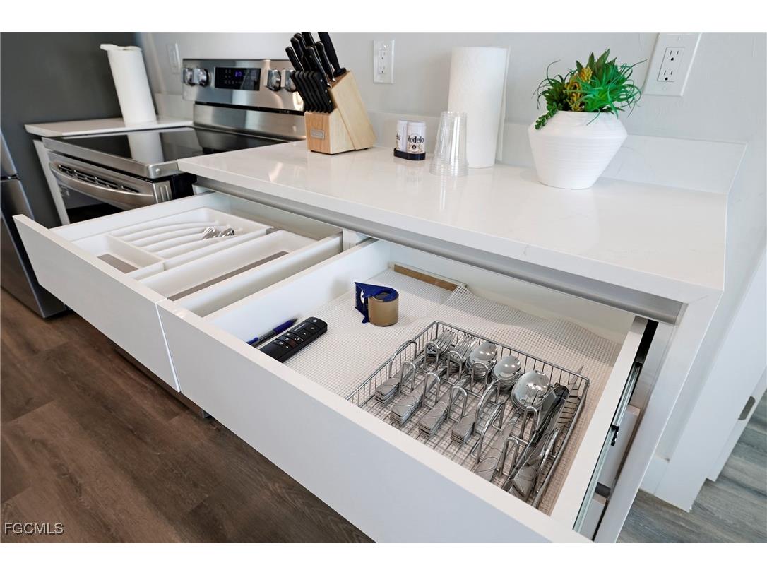 2016 NW 1st Avenue Cape Coral FL 33993 2025011194 image20