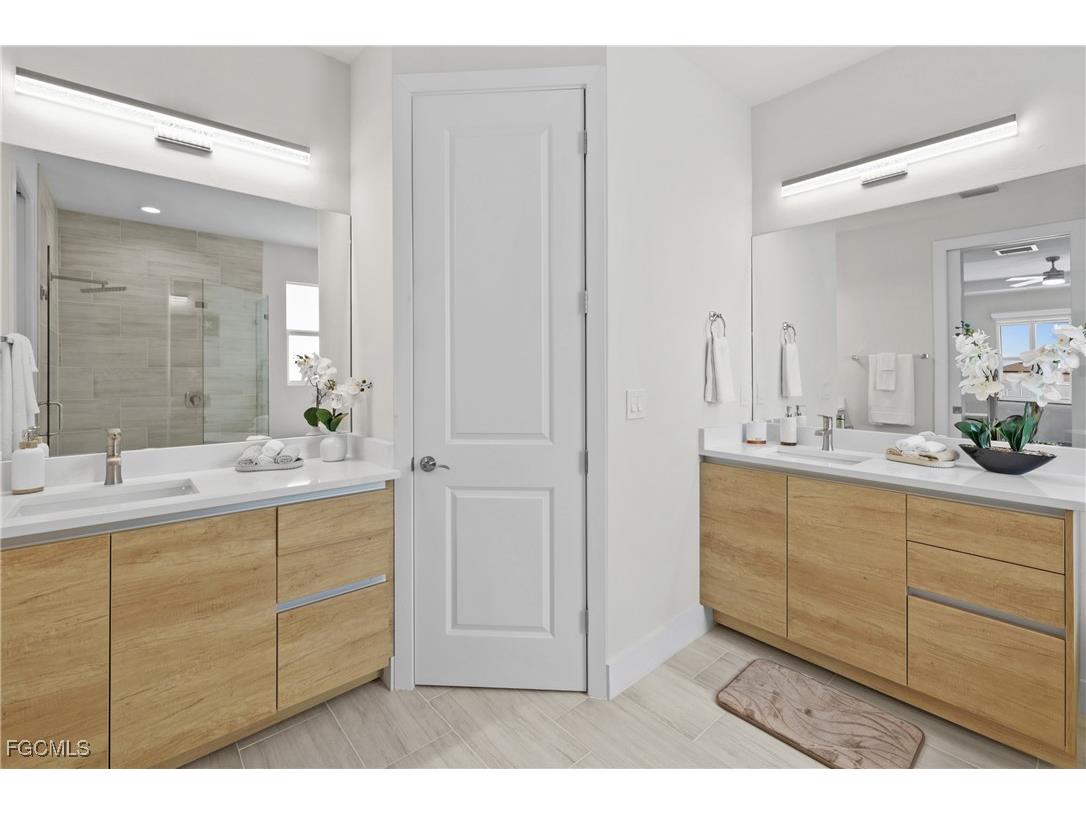 2016 NW 1st Avenue Cape Coral FL 33993 2025011194 image33