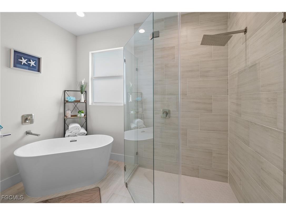 2016 NW 1st Avenue Cape Coral FL 33993 2025011194 image34