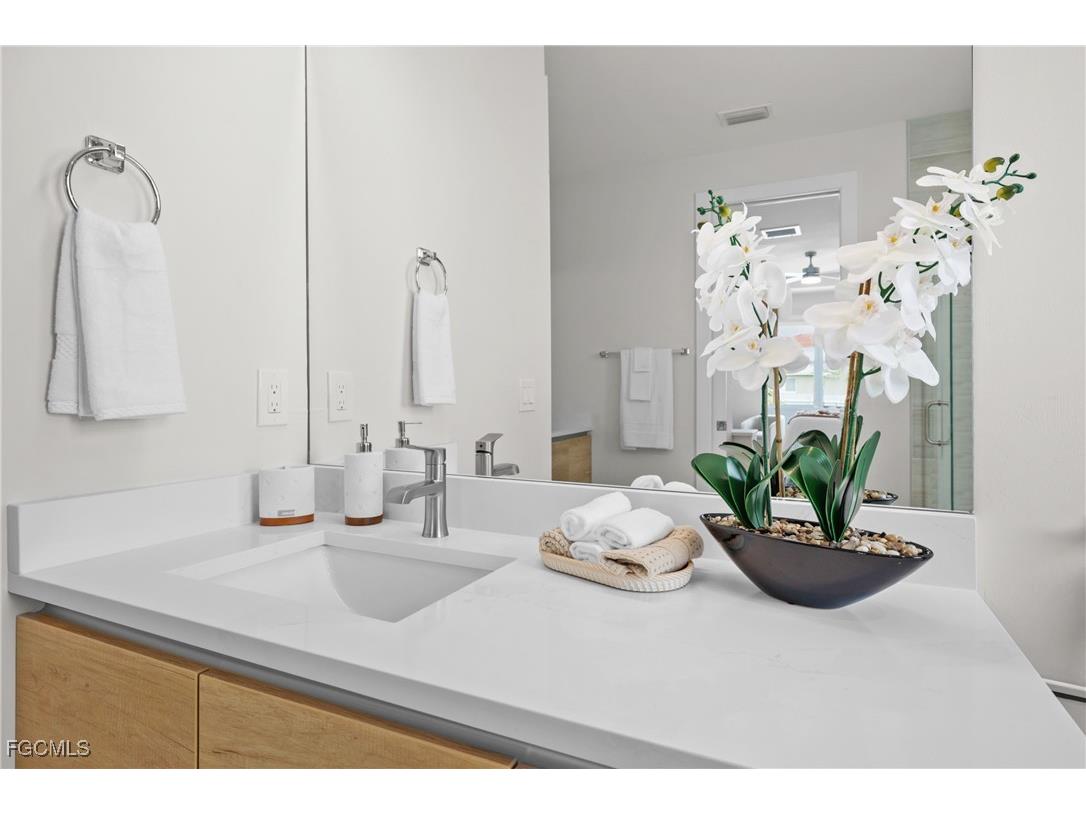 2016 NW 1st Avenue Cape Coral FL 33993 2025011194 image36