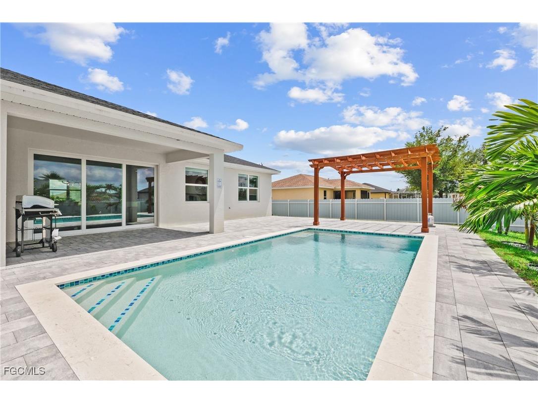 2016 NW 1st Avenue Cape Coral FL 33993 2025011194 image48