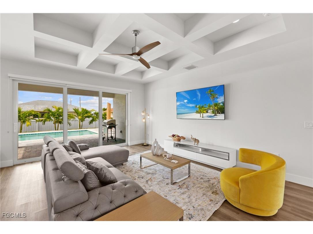 2016 NW 1st Avenue Cape Coral FL 33993 2025011194 image8