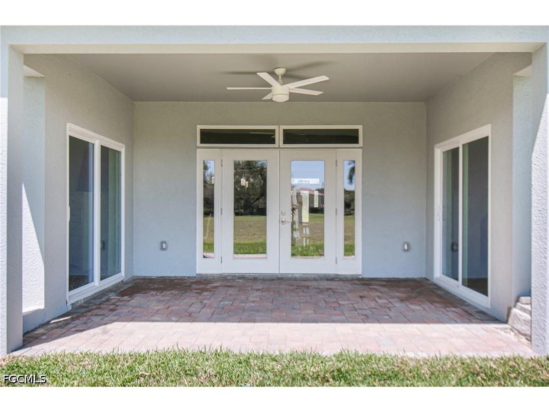 2016 Oxford Ridge Circle Lehigh Acres FL 33973 2026013188 image24