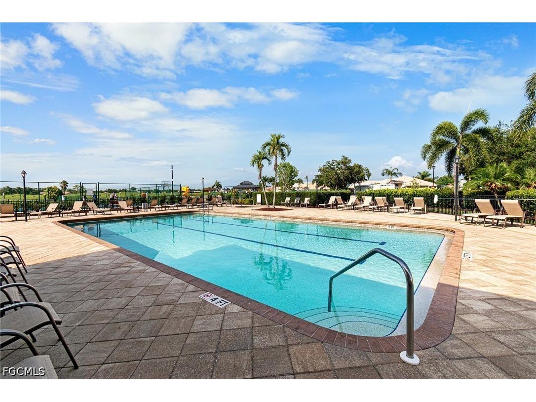 2016 Oxford Ridge Circle Lehigh Acres FL 33973 2026013188 image28