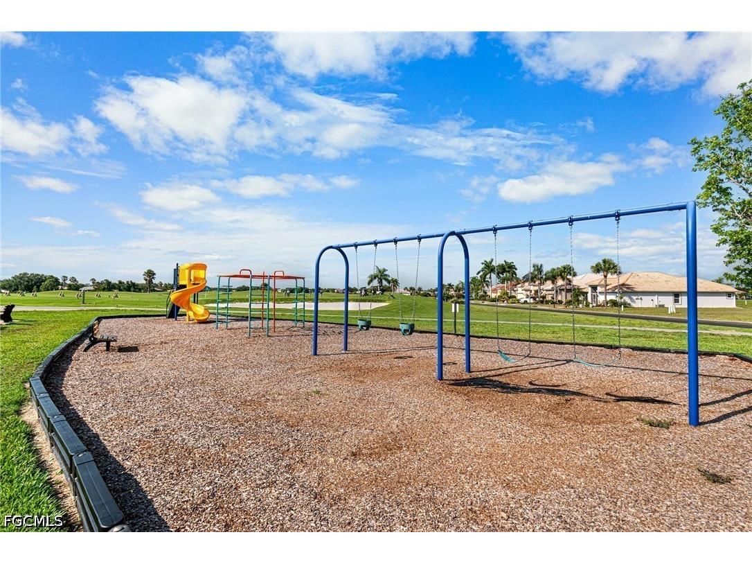 2016 Oxford Ridge Circle Lehigh Acres FL 33973 2026013188 image29