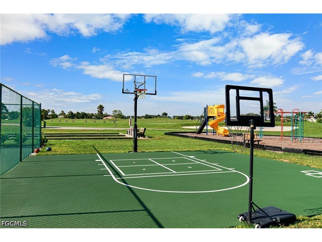 2016 Oxford Ridge Circle Lehigh Acres FL 33973 2026013188 image34