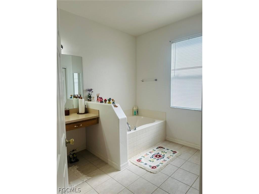 2016 SW 3rd Terrace Cape Coral FL 33991 2026004611 image16