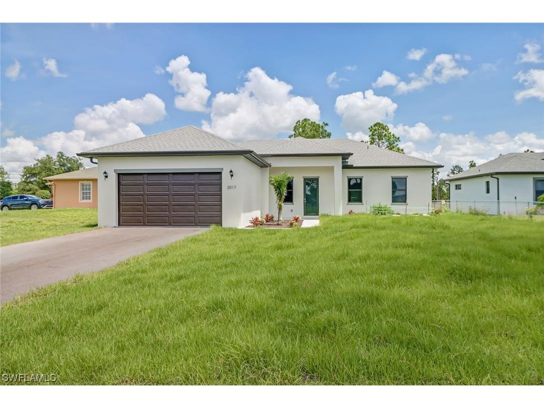 2017 47th Avenue NE Naples FL 34120 223061395 image1