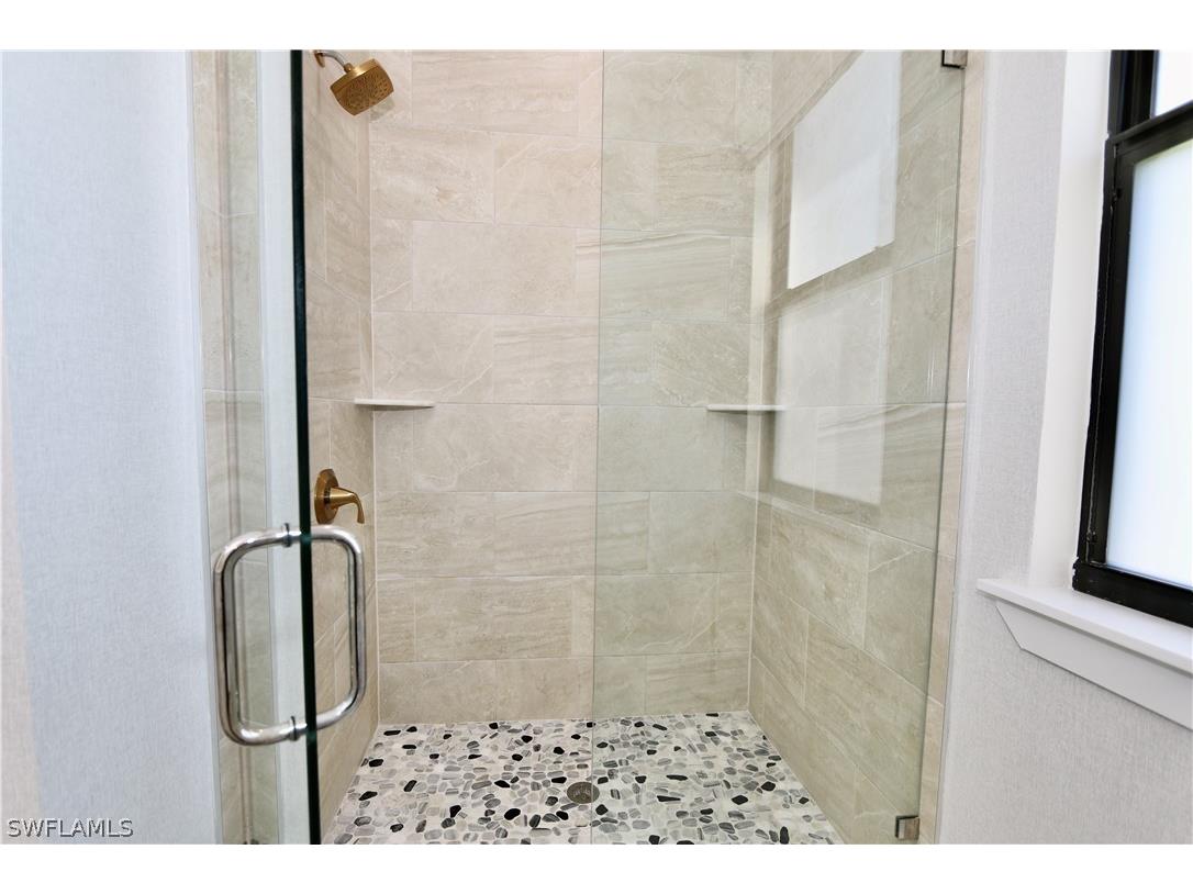 2017 47th Avenue NE Naples FL 34120 226011131 image17