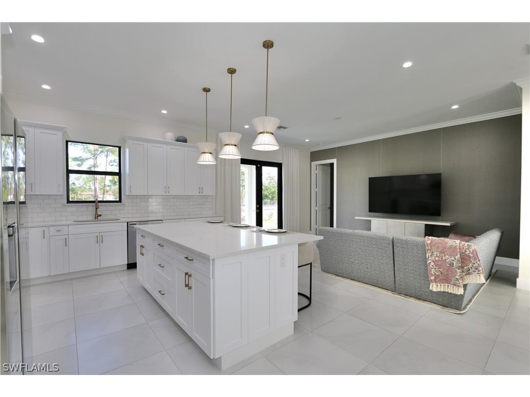 2017 47th Avenue NE Naples FL 34120 226011131 image4